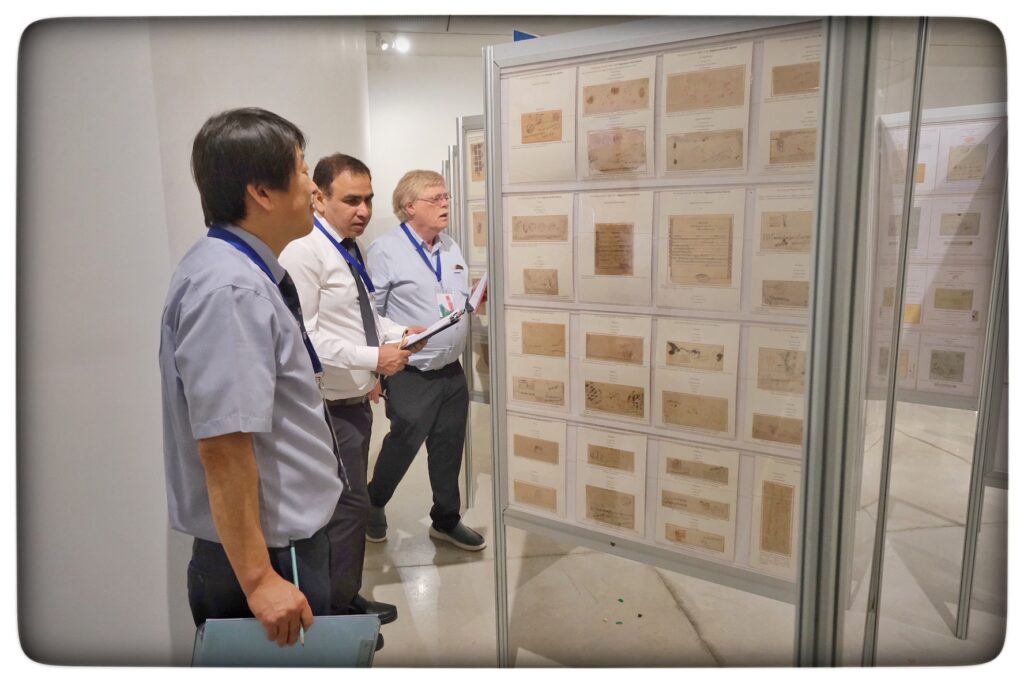 UY25 CV Comisionados y Jurado_021