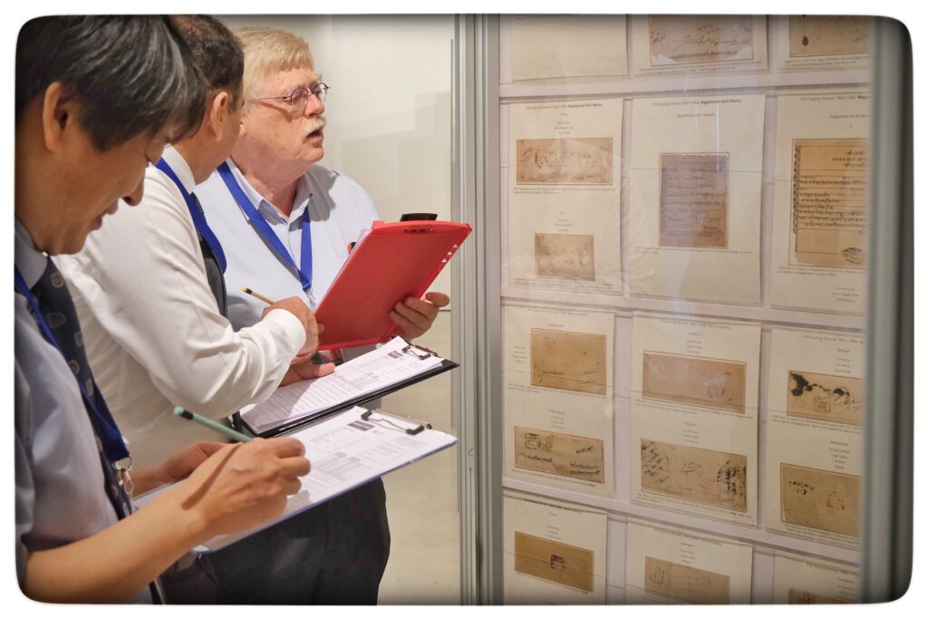 UY25 CV Comisionados y Jurado_022