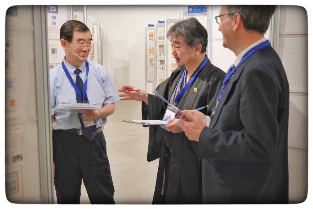 UY25 CV Comisionados y Jurado_026