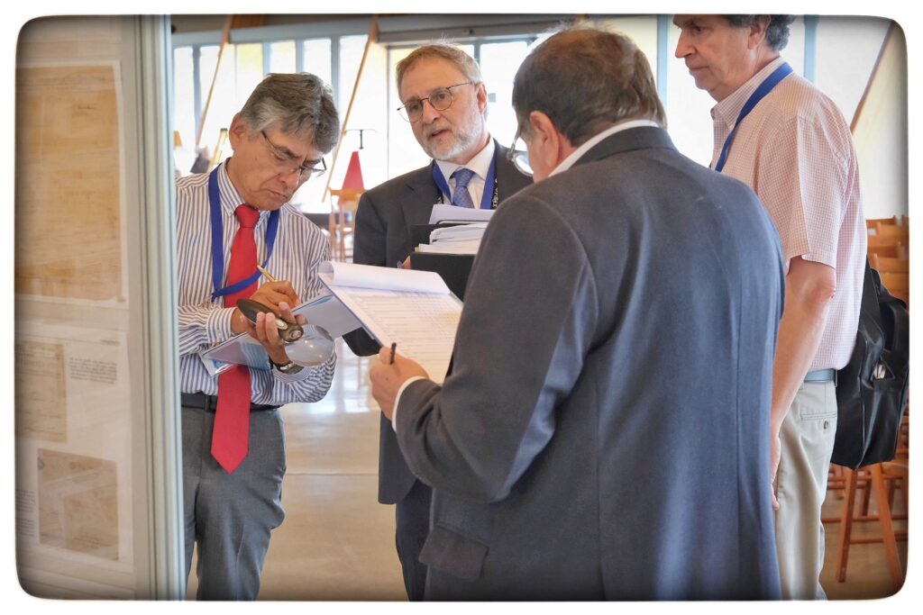 UY25 CV Comisionados y Jurado_029