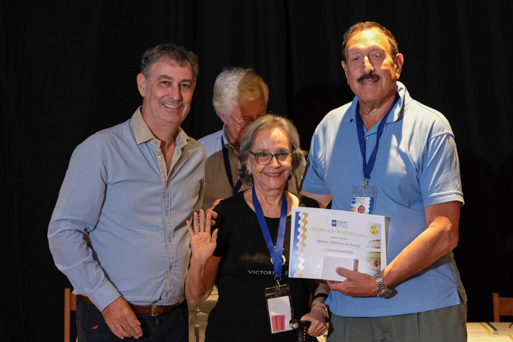 UY25 CV Comisionados y Jurado_036