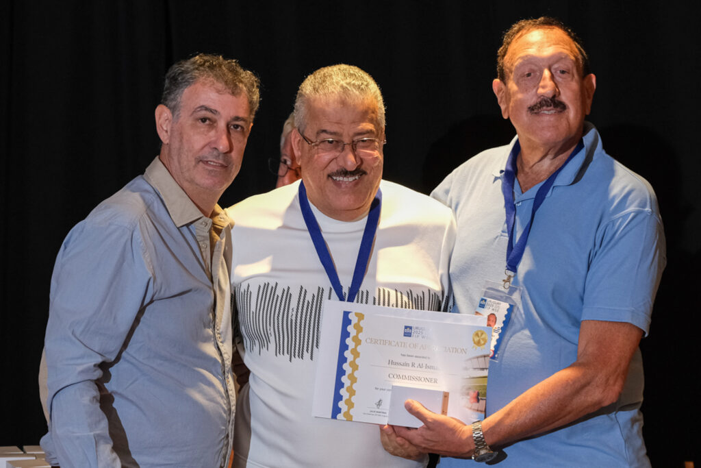 UY25 CV Comisionados y Jurado_051