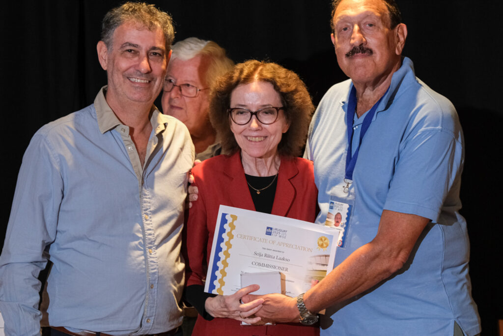 UY25 CV Comisionados y Jurado_069