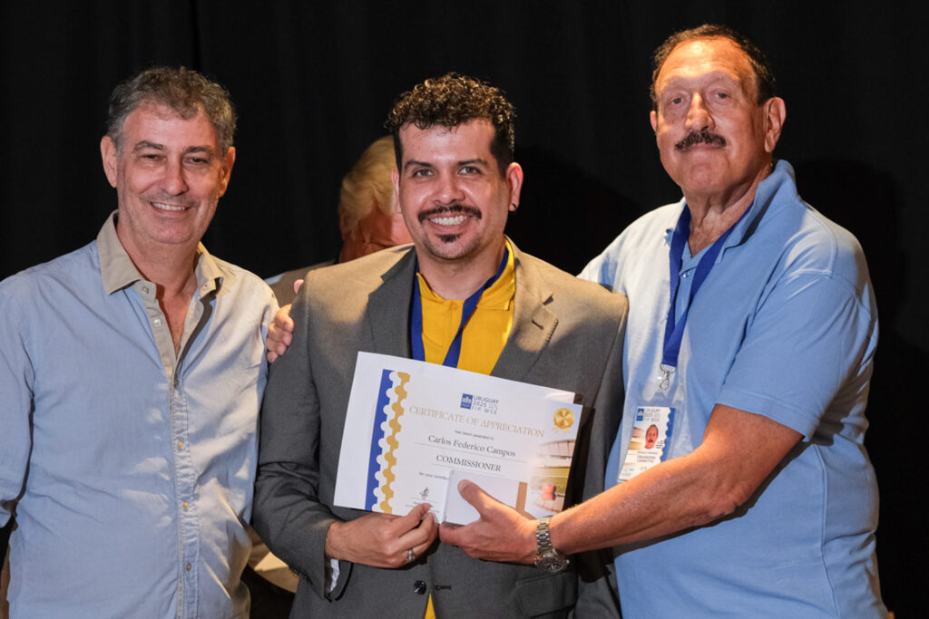 UY25 CV Comisionados y Jurado_073