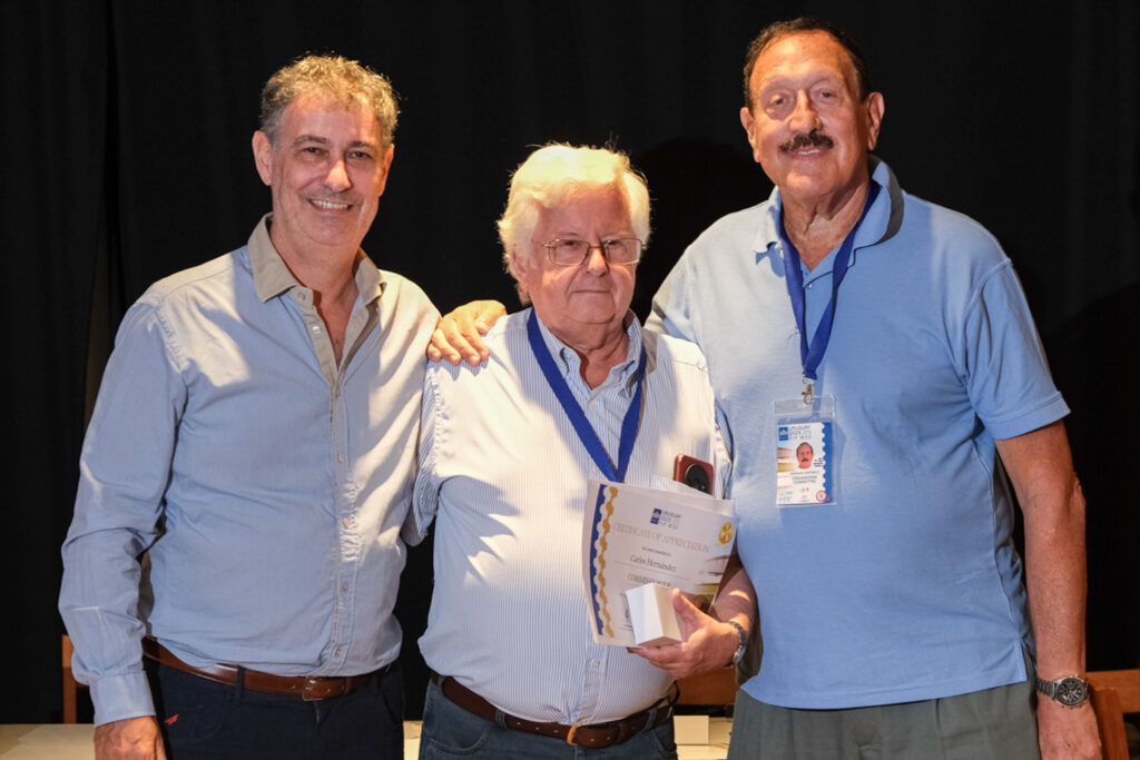 UY25 CV Comisionados y Jurado_084