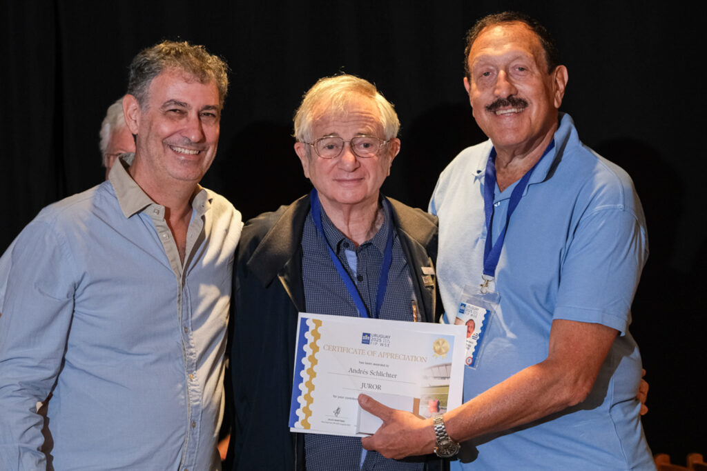 UY25 CV Comisionados y Jurado_085