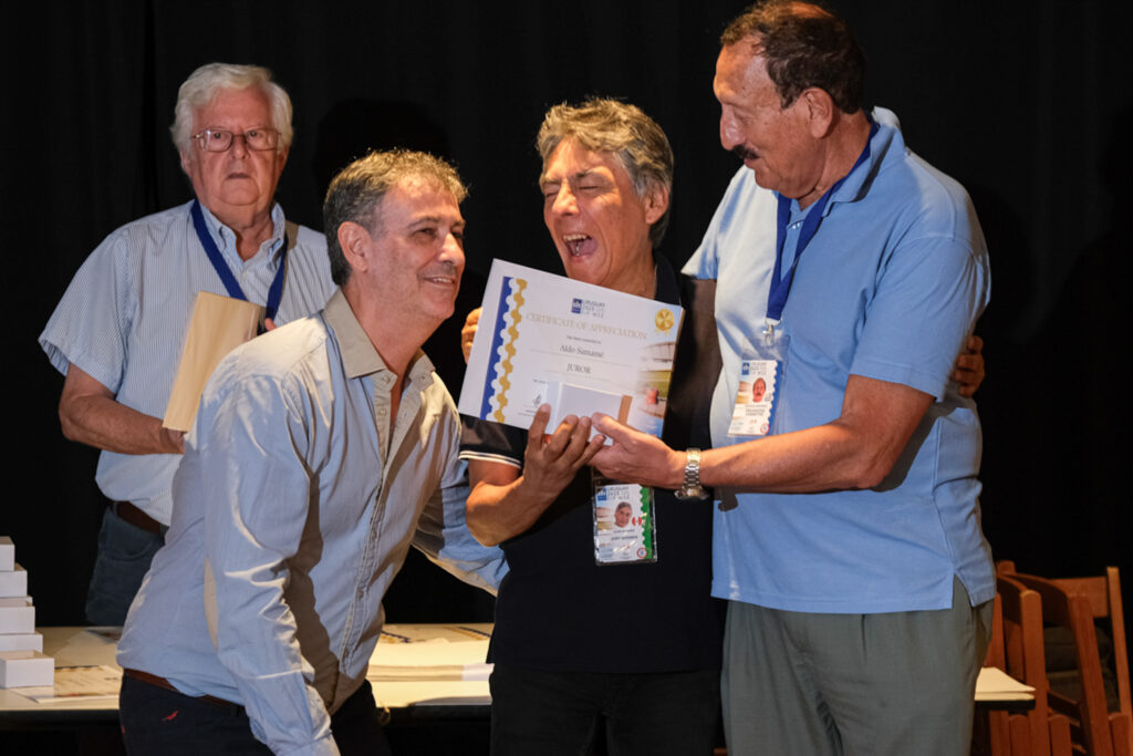 UY25 CV Comisionados y Jurado_088