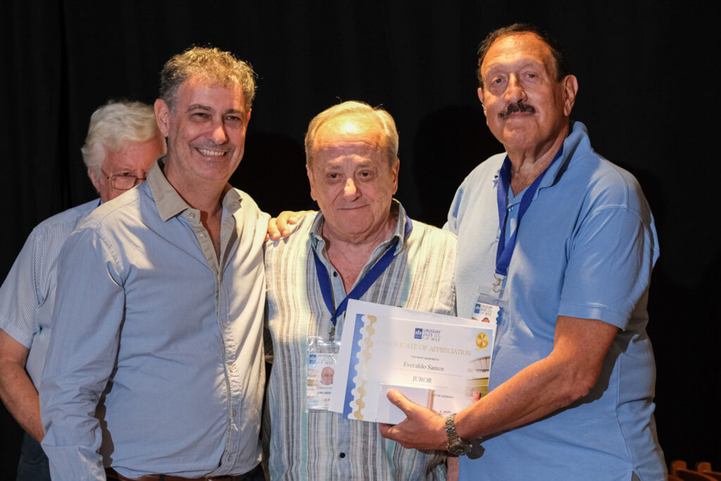 UY25 CV Comisionados y Jurado_091