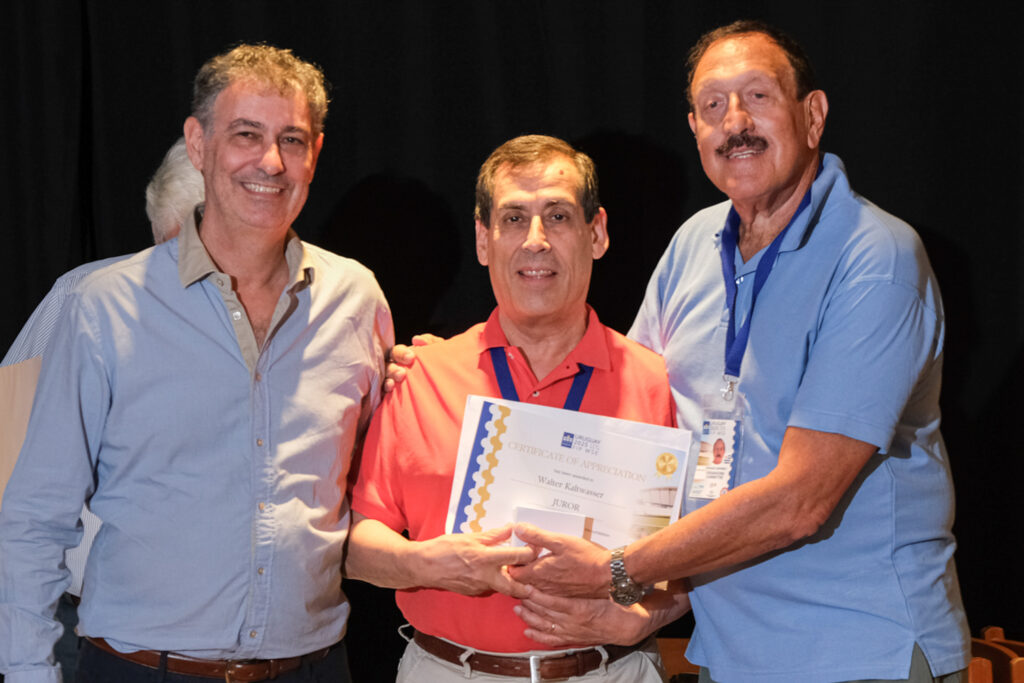 UY25 CV Comisionados y Jurado_105