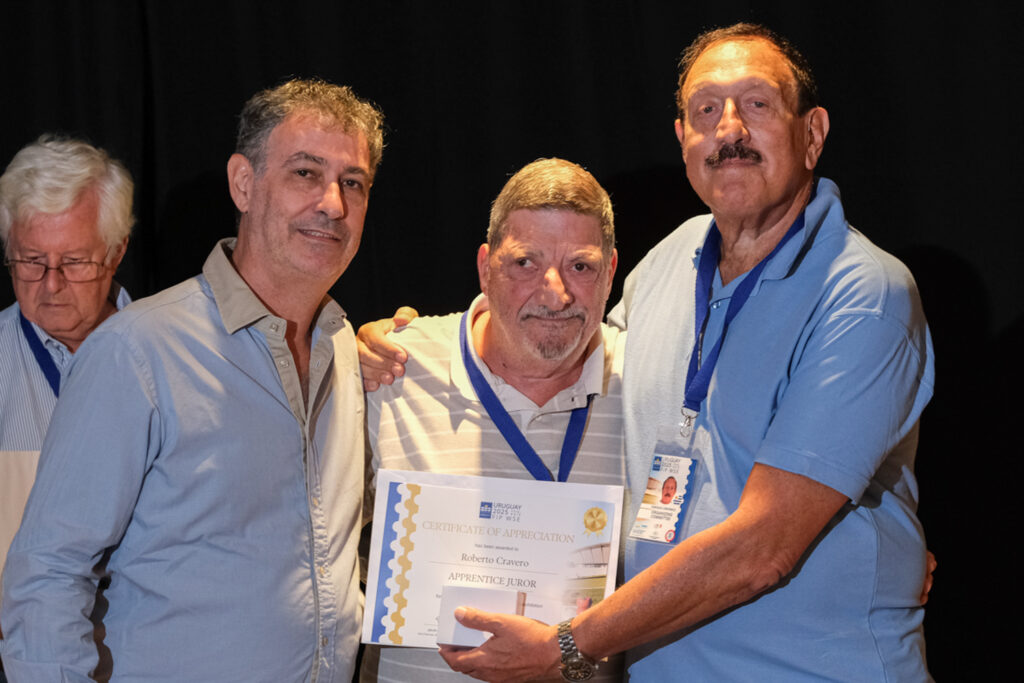 UY25 CV Comisionados y Jurado_109