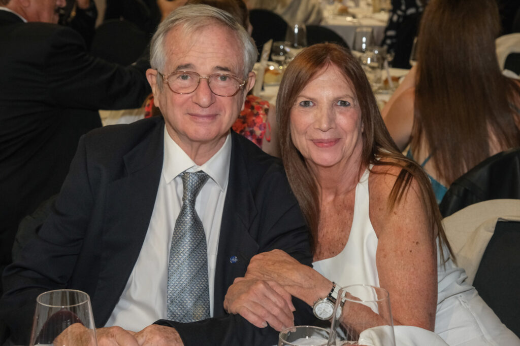 UY25 CV Palmarés _028