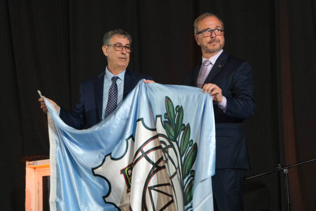 UY25 CV Palmarés _030