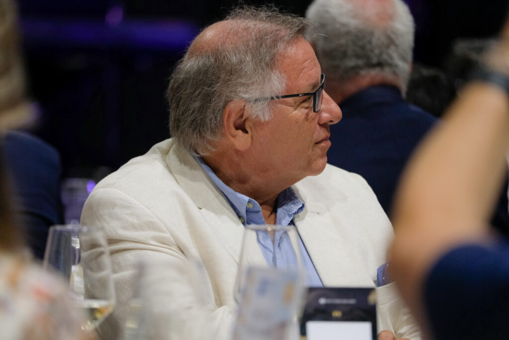 UY25 CV Palmarés _072