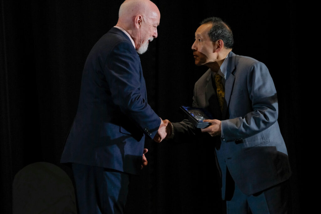 UY25 CV Palmarés _077