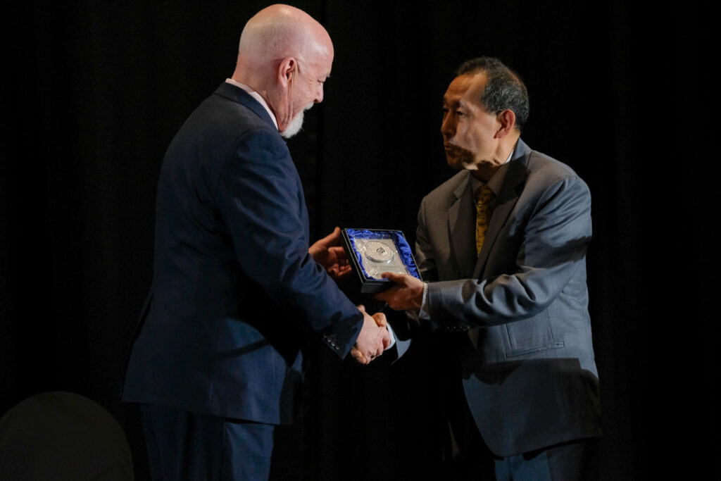 UY25 CV Palmarés _078