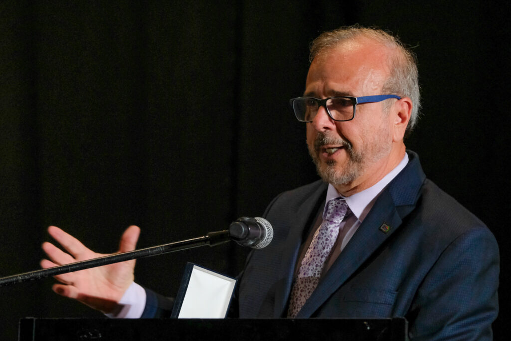 UY25 CV Palmarés _082