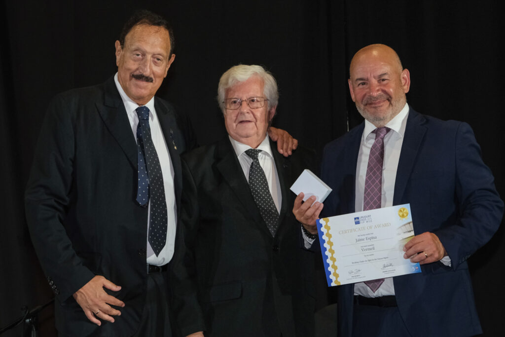 UY25 CV Palmarés _120