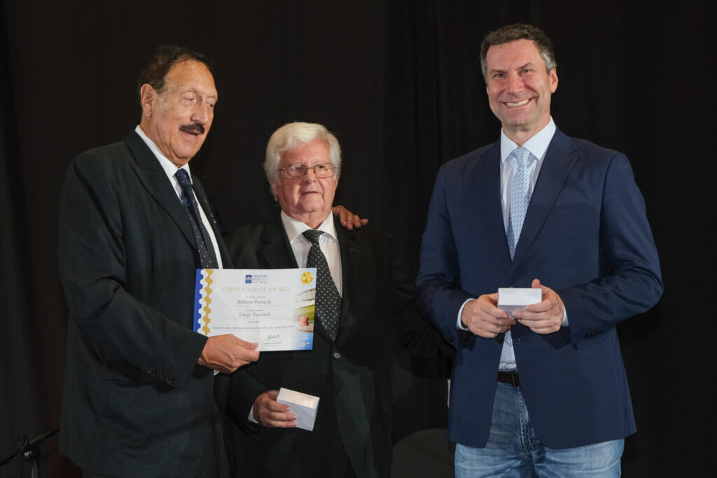 UY25 CV Palmarés _123