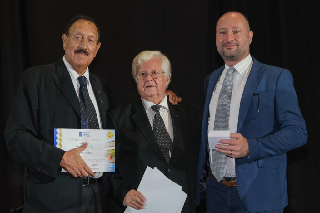 UY25 CV Palmarés _124