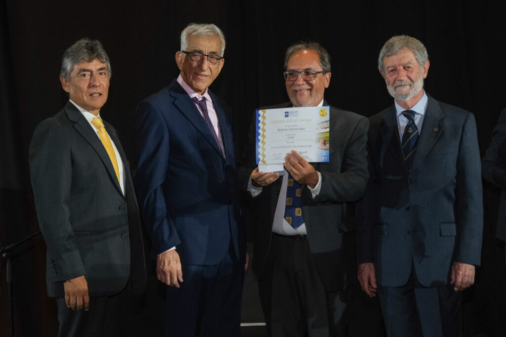 UY25 CV Palmarés _137