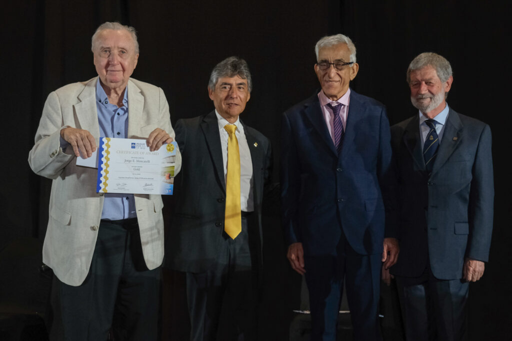 UY25 CV Palmarés _142