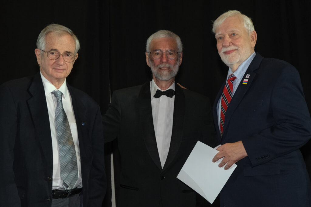 UY25 CV Palmarés _160