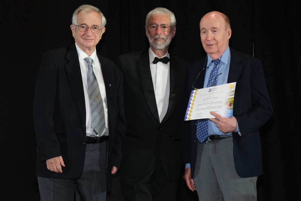 UY25 CV Palmarés _161