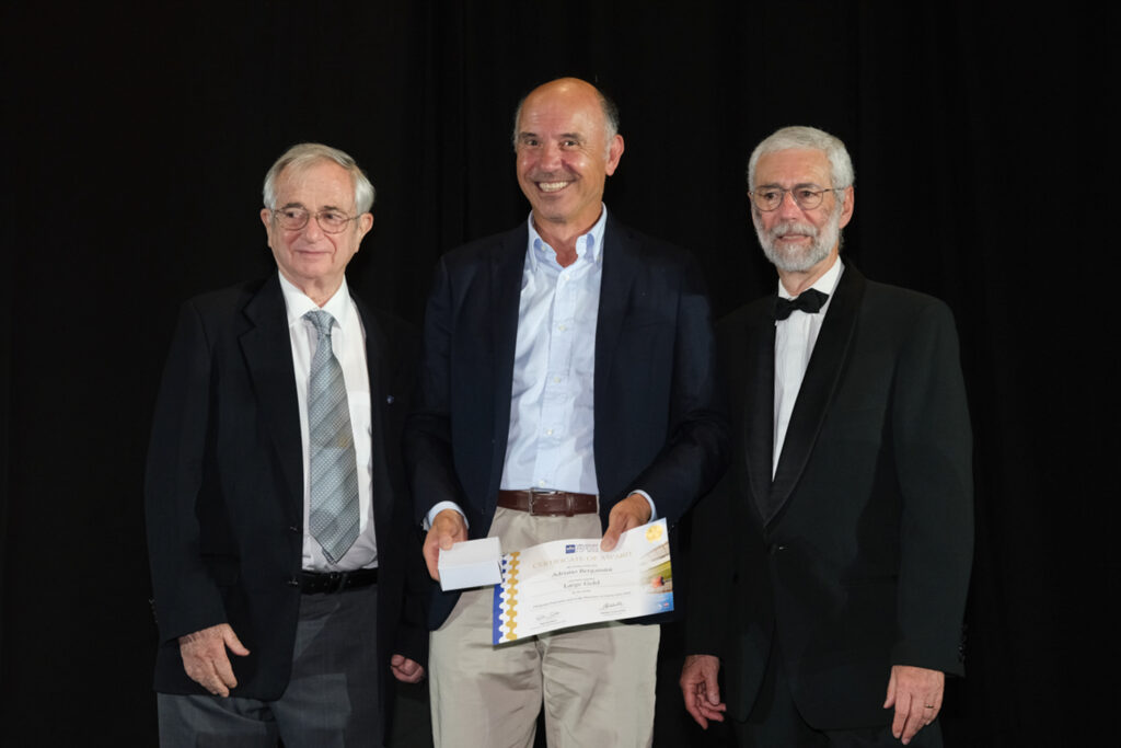 UY25 CV Palmarés _166