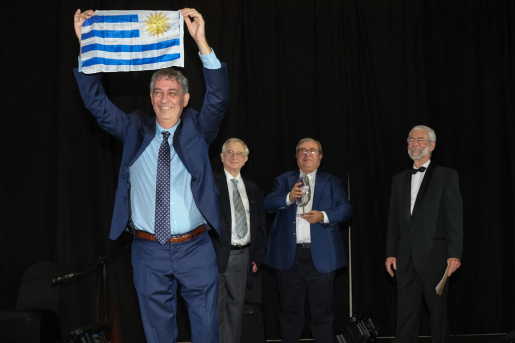 UY25 CV Palmarés _178