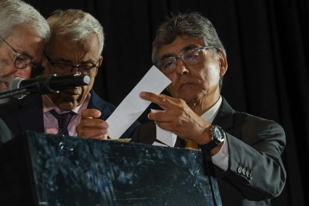 UY25 CV Palmarés _185