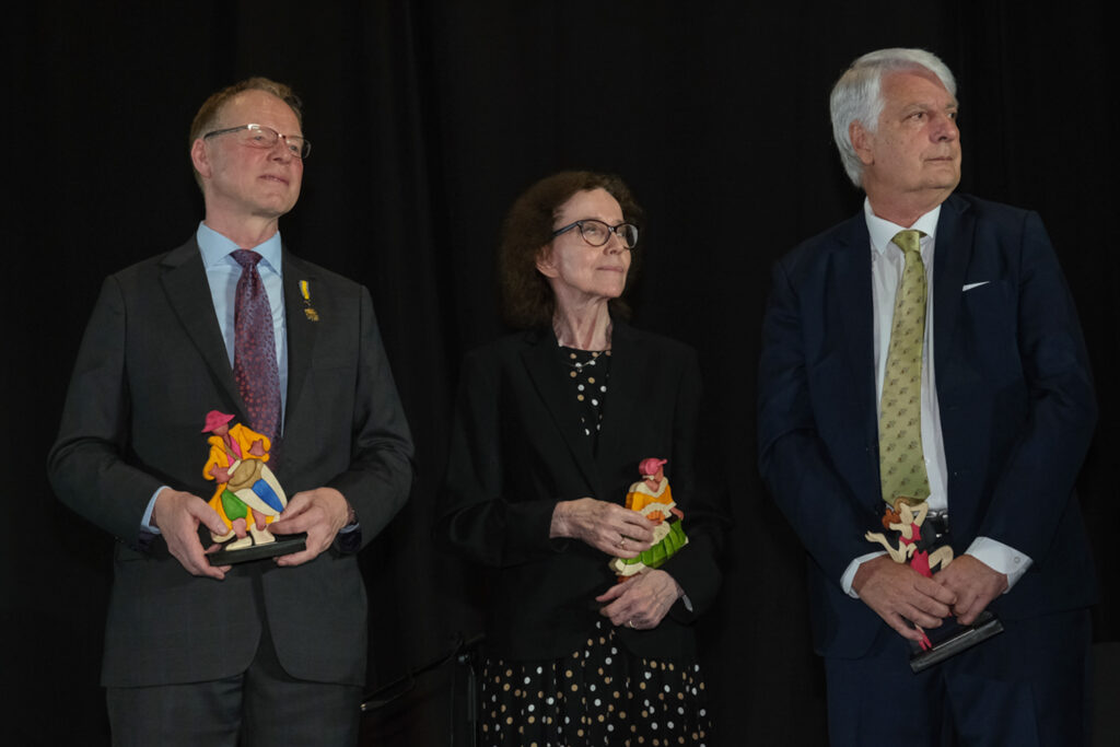 UY25 CV Palmarés _189