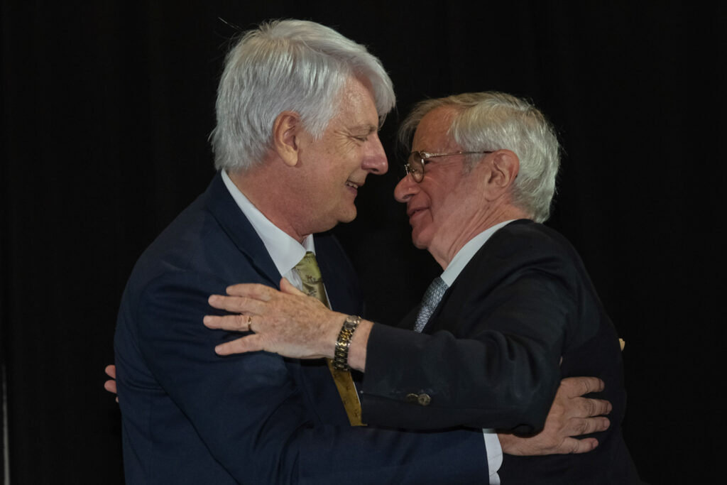 UY25 CV Palmarés _195