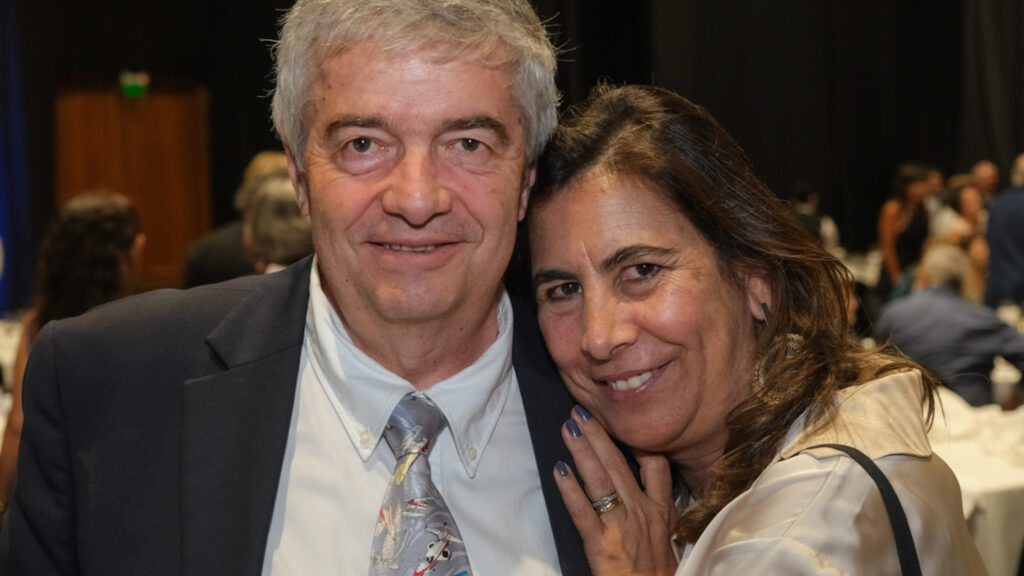 UY25 CV Palmarés _206