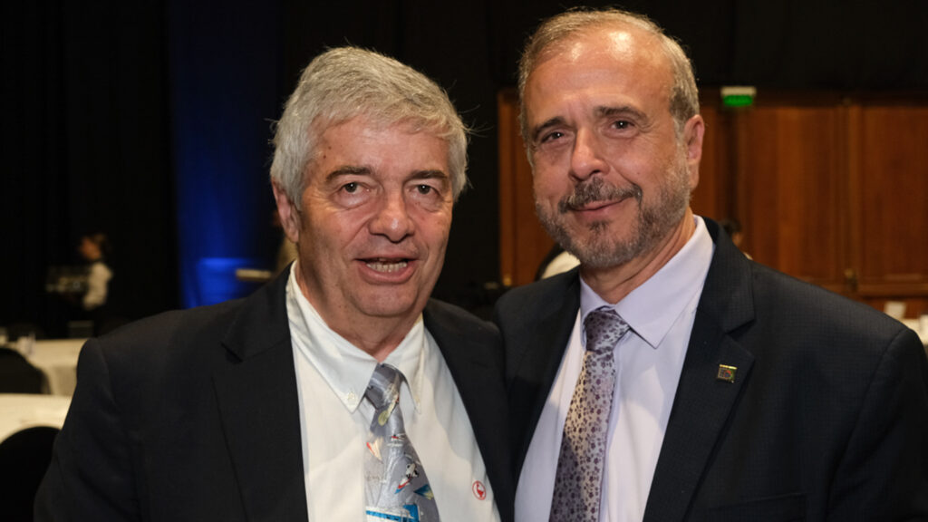 UY25 CV Palmarés _207