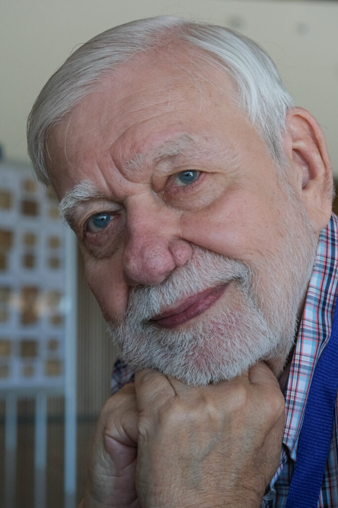 UY25 CV Tomas Generales _108