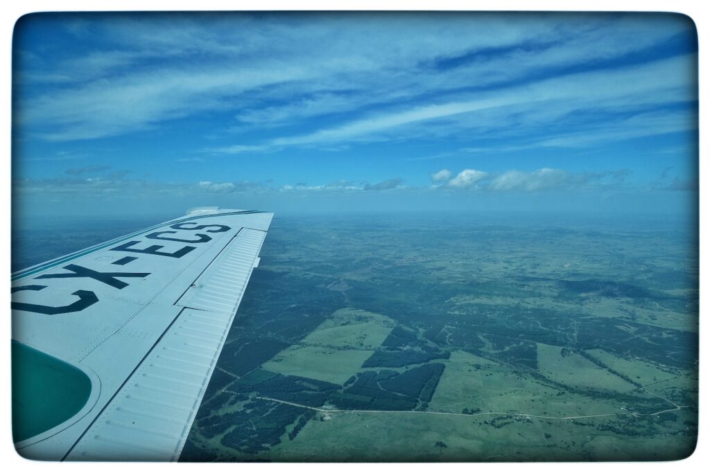 UY25 CV Vuelo Conmemorativo _014