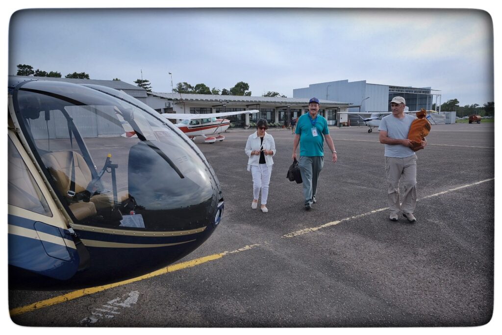 UY25 CV Vuelo Conmemorativo _055