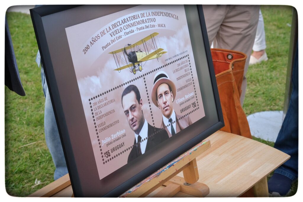 UY25 CV Vuelo Conmemorativo _076