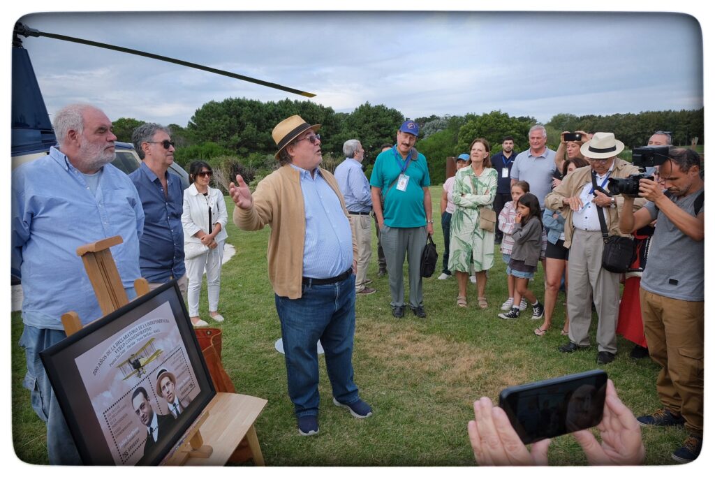 UY25 CV Vuelo Conmemorativo _079