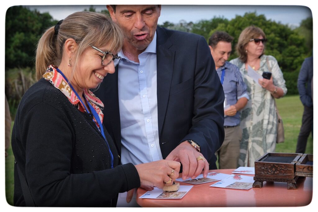 UY25 CV Vuelo Conmemorativo _109