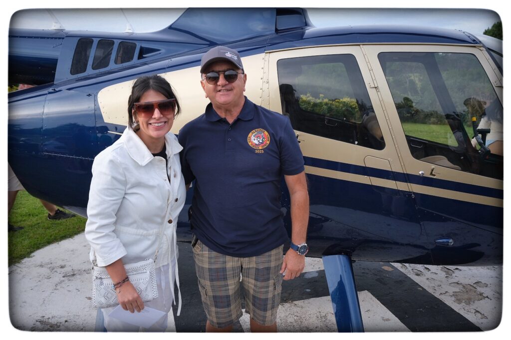 UY25 CV Vuelo Conmemorativo _110